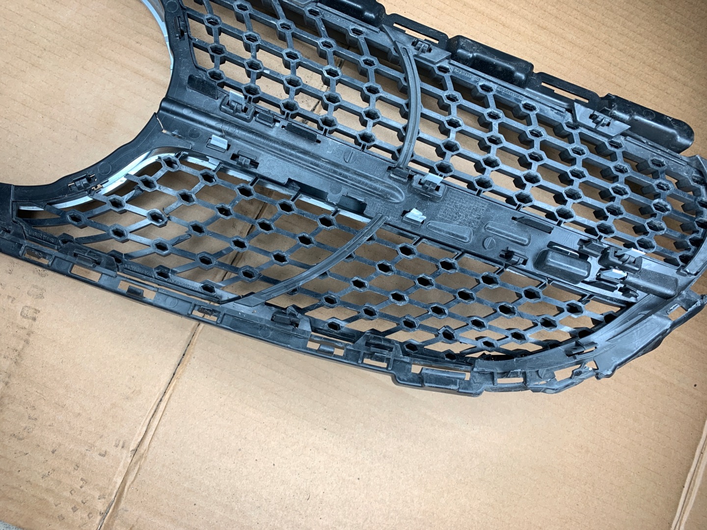 Mercedes-Benz C-Klasse W205 Kühlergrill FRONTGRILL Kühlergitter W2058800330 - Thumbnail 12