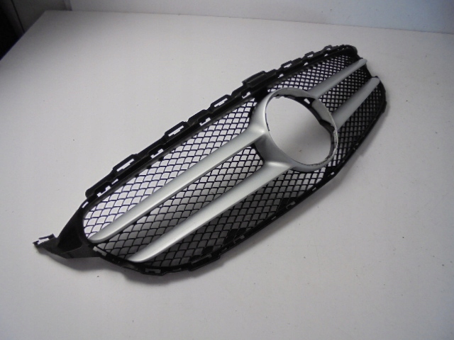 Mercedes-Benz C-Klasse W205 Kühlergrill FRONTGRILL Kühlergitter A2058800783 - Thumbnail 1