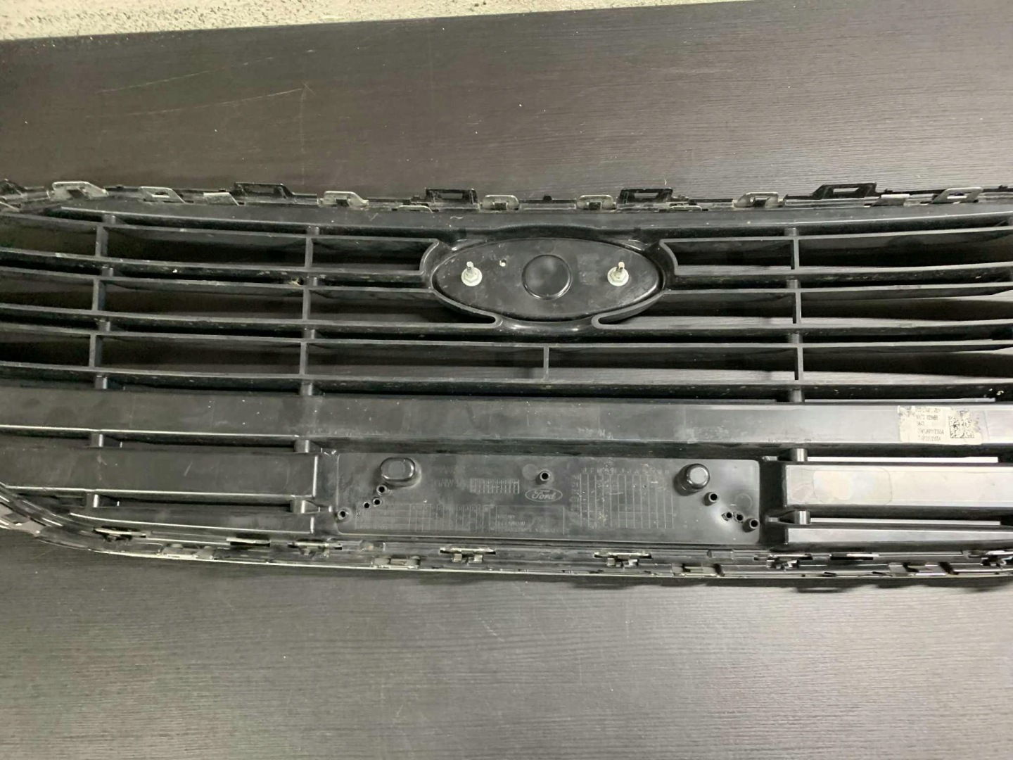 Ford Fiesta VIII Mk8 Kühlergrill FRONTGRILL Kühlergitter NX7B8200ABE - Thumbnail 9