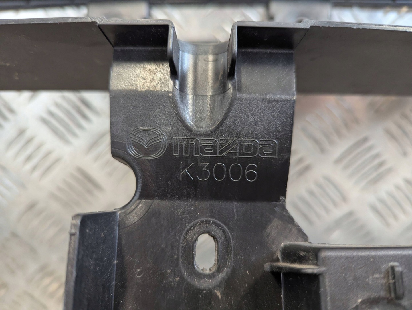 Mazda CX-60 Kühlergrill FRONTGRILL Kühlergitter KBB350712P - Thumbnail 12