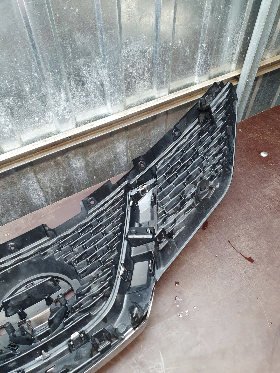 Nissan Qashqai J11 Kühlergrill FRONTGRILL Kühlergitter 623124EA0D - Thumbnail 9