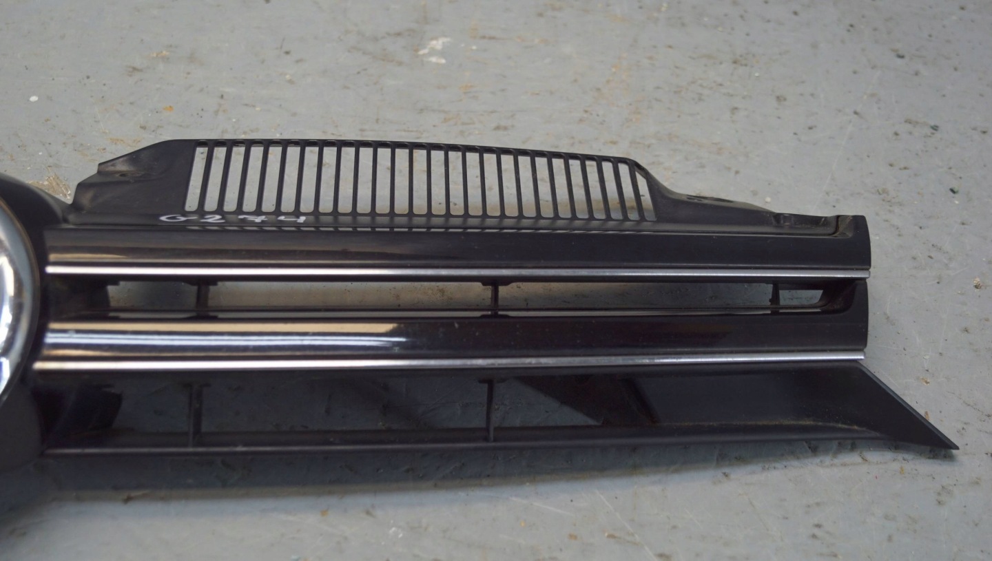 VW Golf V Kühlergrill FRONTGRILL Kühlergitter 5K0853651AF - Thumbnail 9
