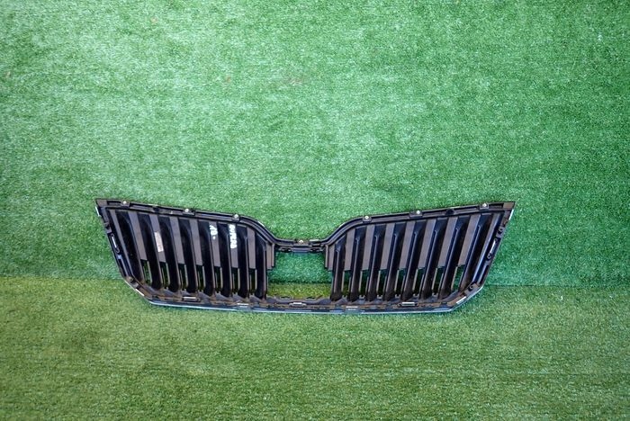 Skoda Superb 3U Kühlergrill FRONTGRILL Kühlergitter 3V0853653BV - Thumbnail 8
