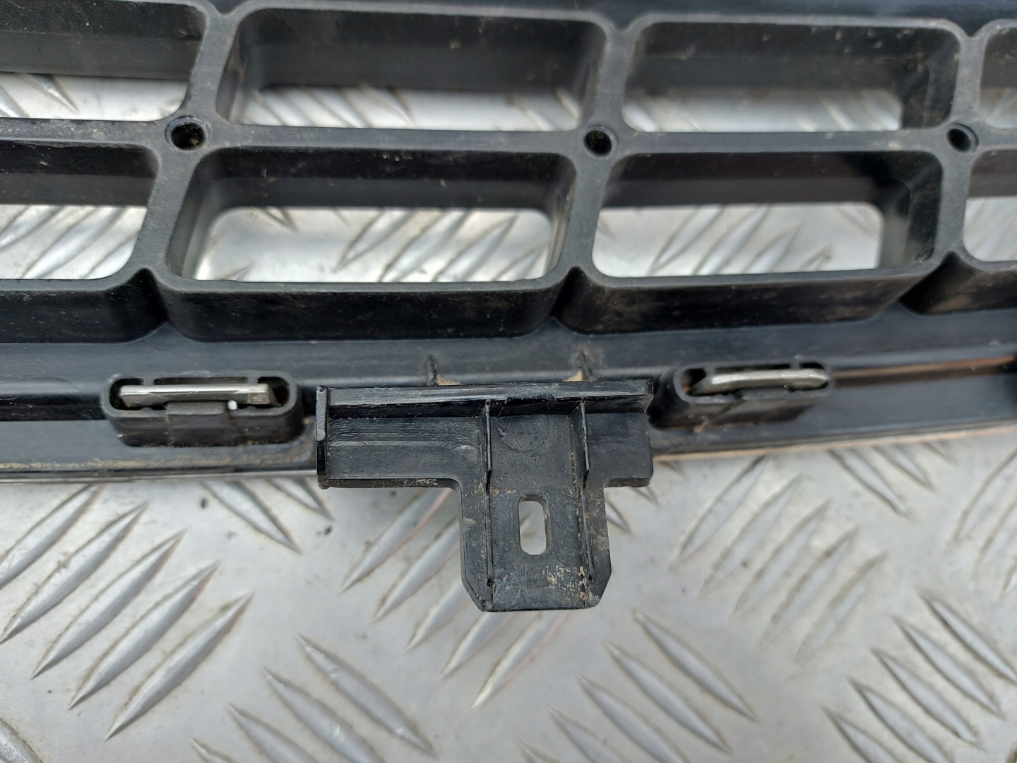 Renault Trafic L Kühlergrill FRONTGRILL Kühlergitter 623105226R - Thumbnail 9