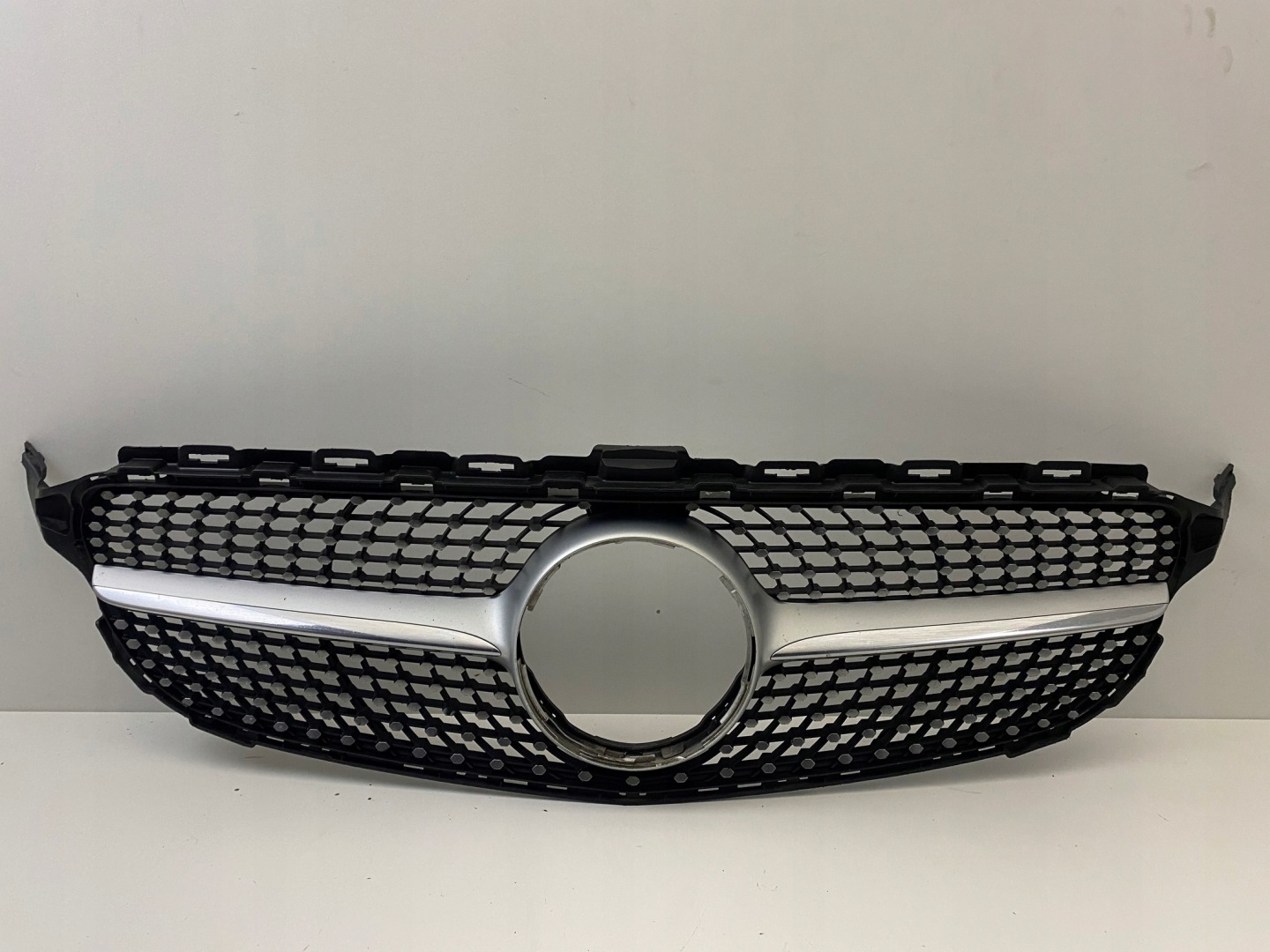Mercedes-Benz C-Klasse W205 Kühlergrill FRONTGRILL Kühlergitter A2058804383 - Thumbnail 1