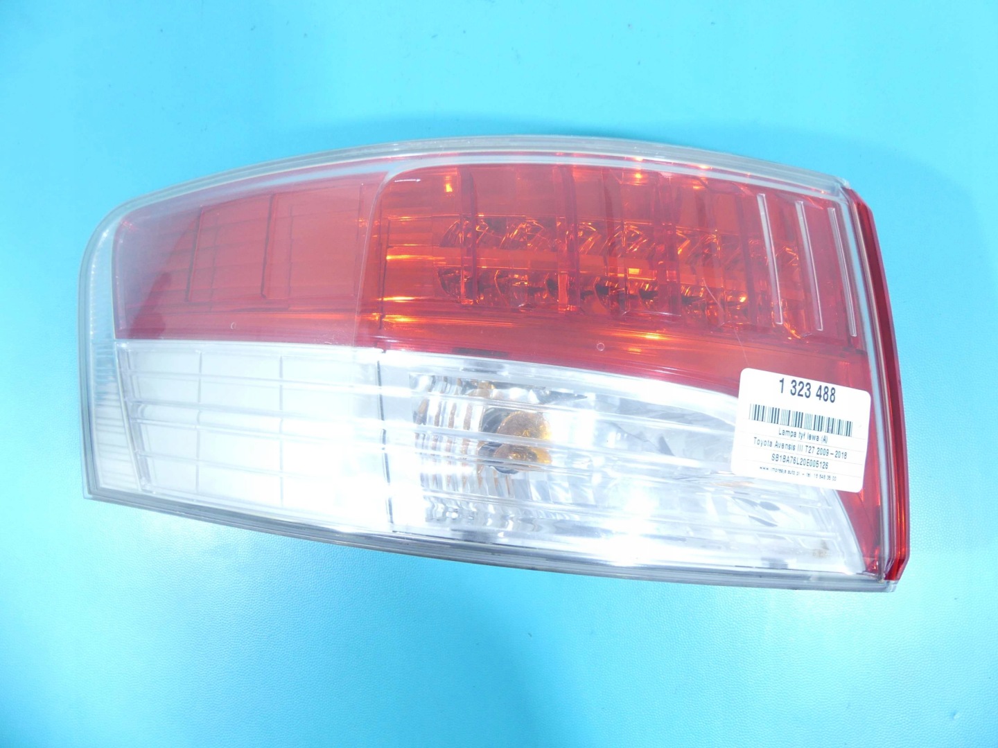 Toyota Avensis T27 Rückleuchte Rearlamp - Thumbnail 1
