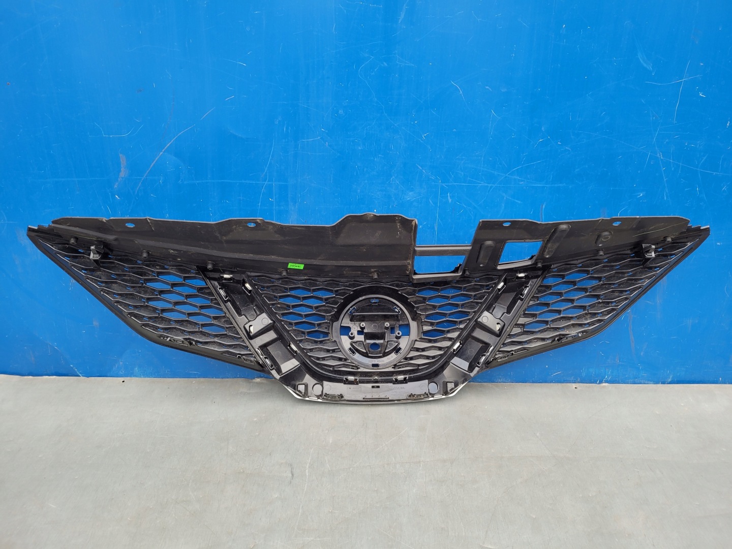 Nissan Qashqai J11 Kühlergrill FRONTGRILL Kühlergitter 623104EA2D - Thumbnail 8