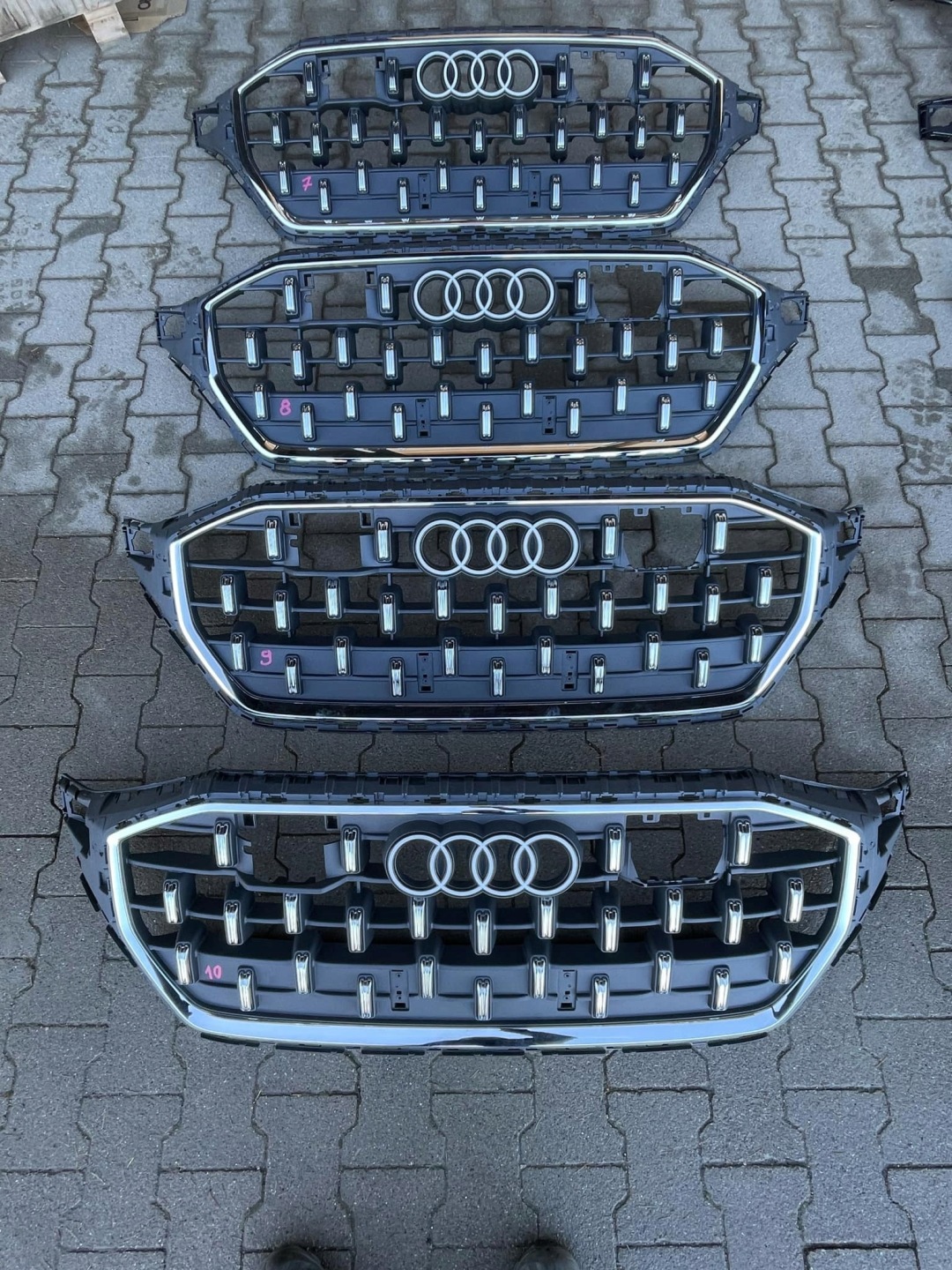 Audi Q8 Kühlergrill FRONTGRILL Kühlergitter 4M8853651BQ - Thumbnail 4