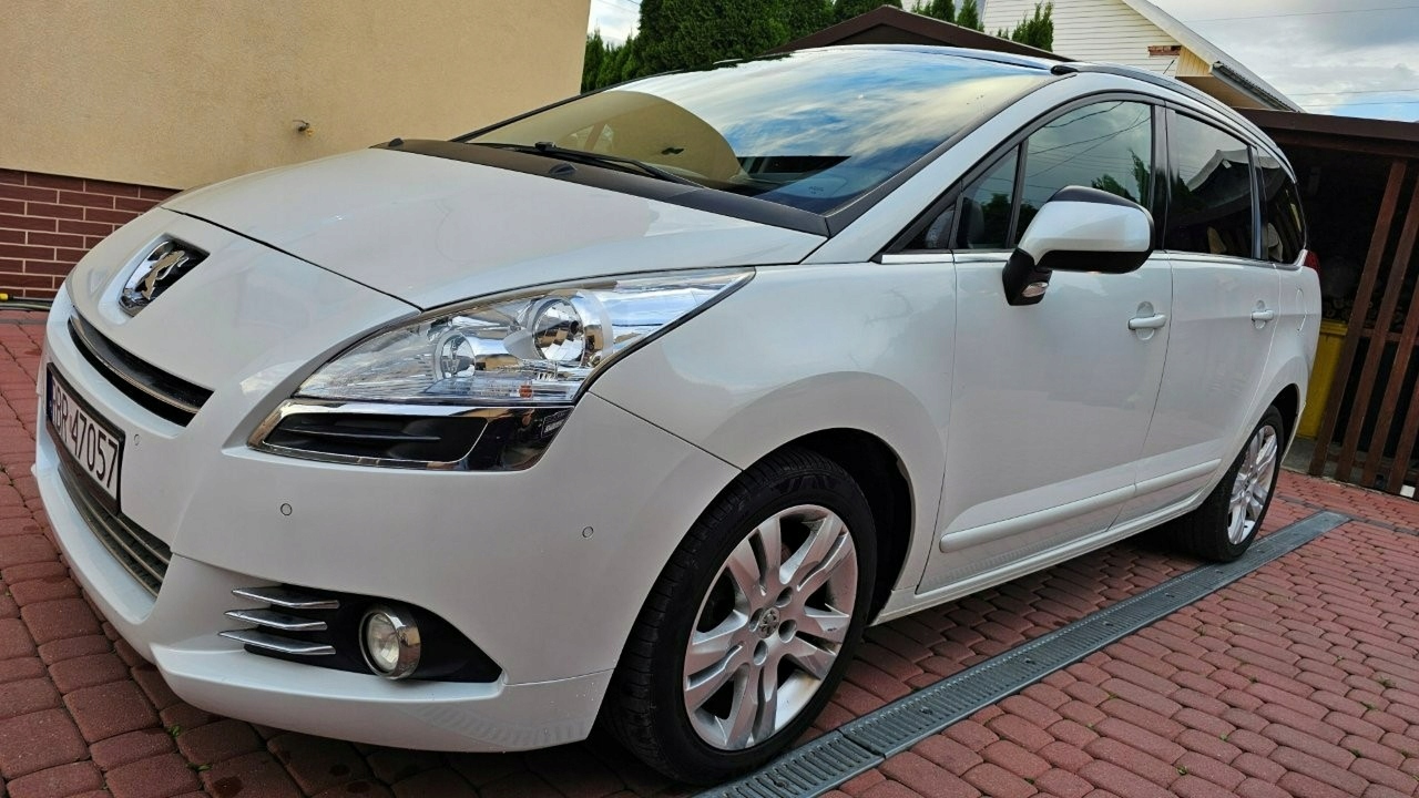 Peugeot 5008 I Minivan 2.0 HDi FAP 150KM 2013