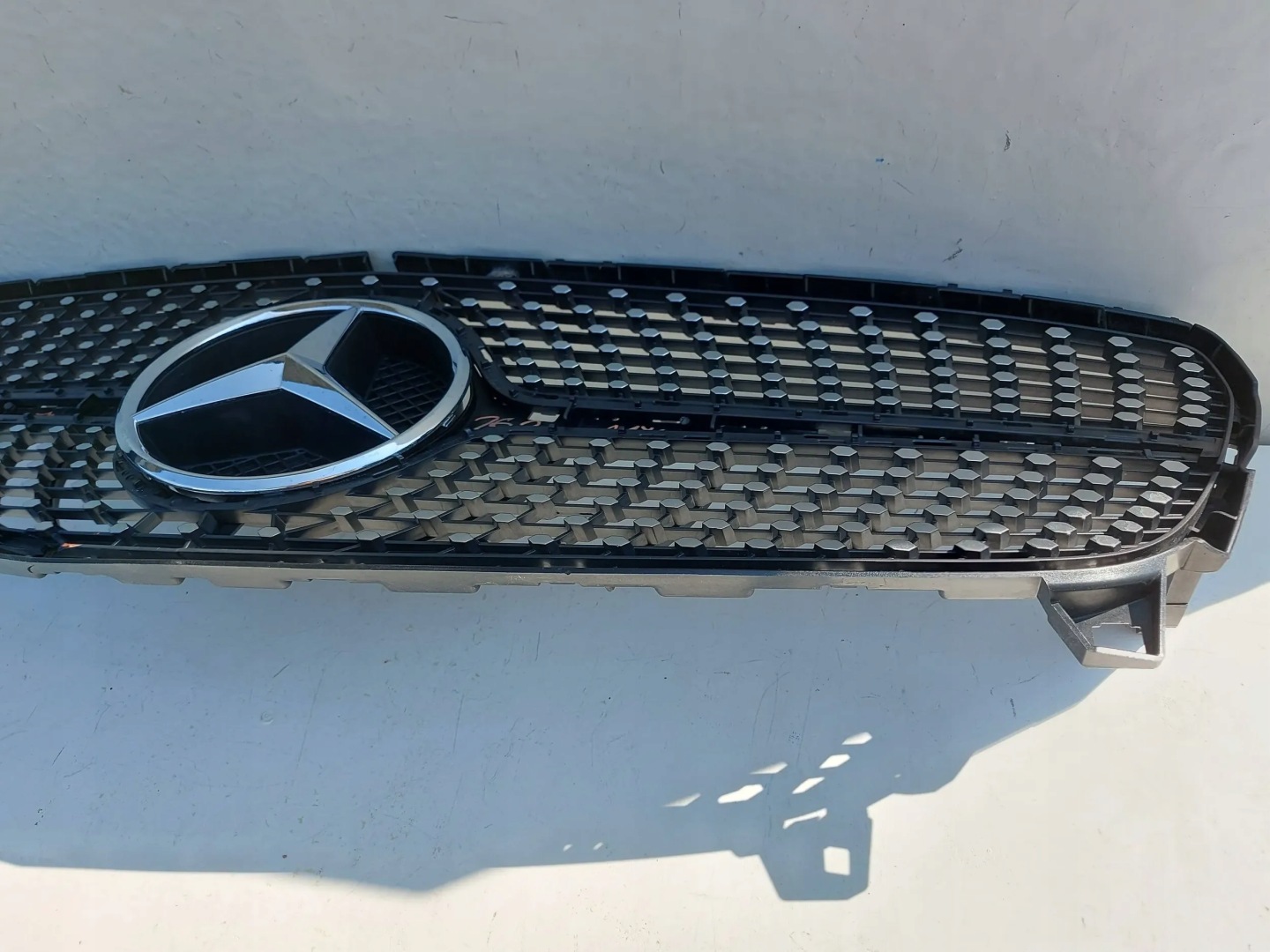 Mercedes-Benz A-Klasse W176 Kühlergrill FRONTGRILL Kühlergitter A1768881760 - Thumbnail 6