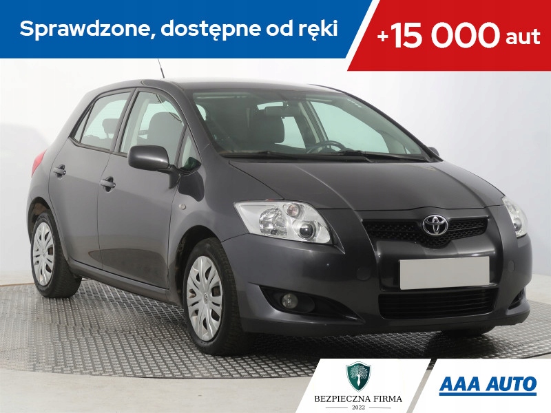 Toyota Auris I Hatchback 2.0 D-4D 125KM 2007