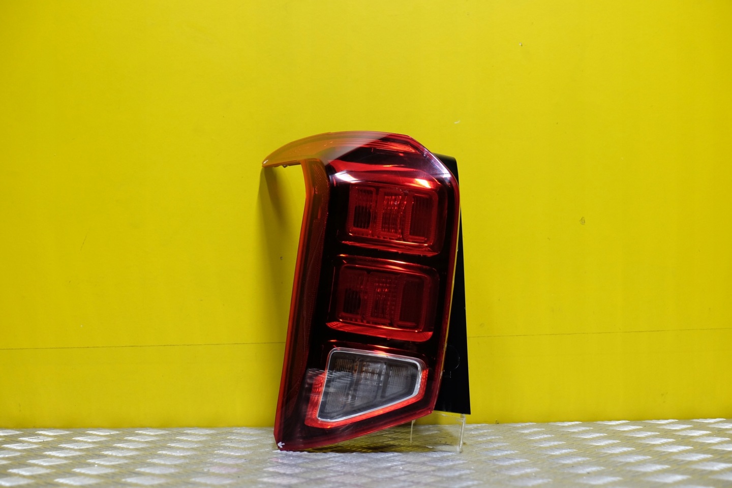 Hyundai i10 PA Rückleuchte 92401S8 Rearlamp - Thumbnail 1