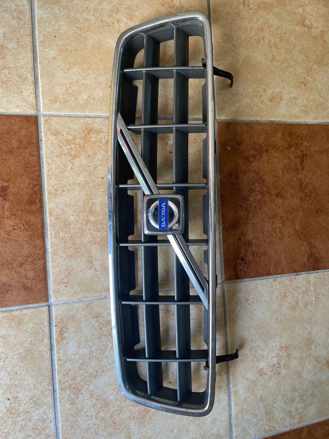Volvo S70/V70/XC70 XC70 Kühlergrill FRONTGRILL Kühlergitter - Thumbnail 1