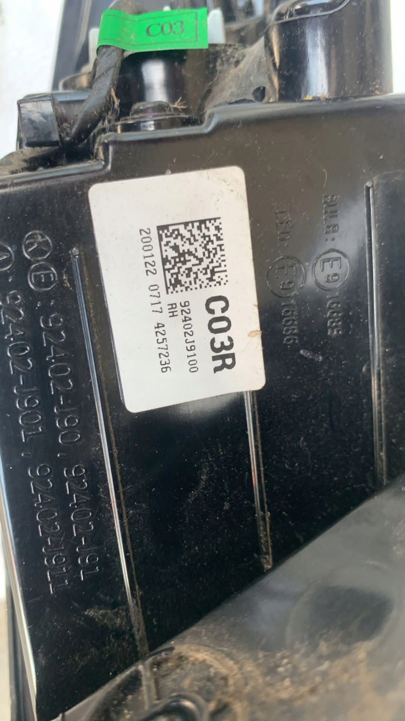 Hyundai Kona OS Rückleuchte 92402J910 Rearlamp - Thumbnail 3
