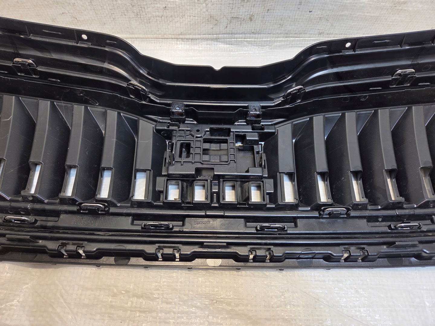 Skoda Scala 657 Kühlergrill FRONTGRILL Kühlergitter 657853653A - Thumbnail 10