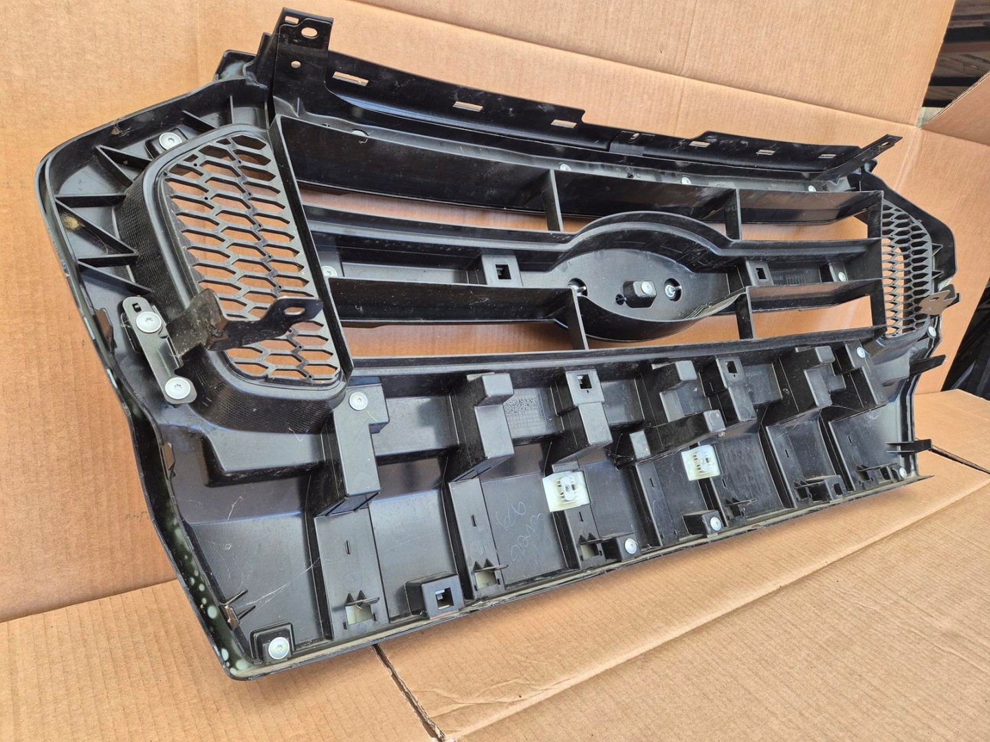 Ford Ranger 4 Mk4 Kühlergrill FRONTGRILL Kühlergitter EB3B8350FEB3B - Thumbnail 7