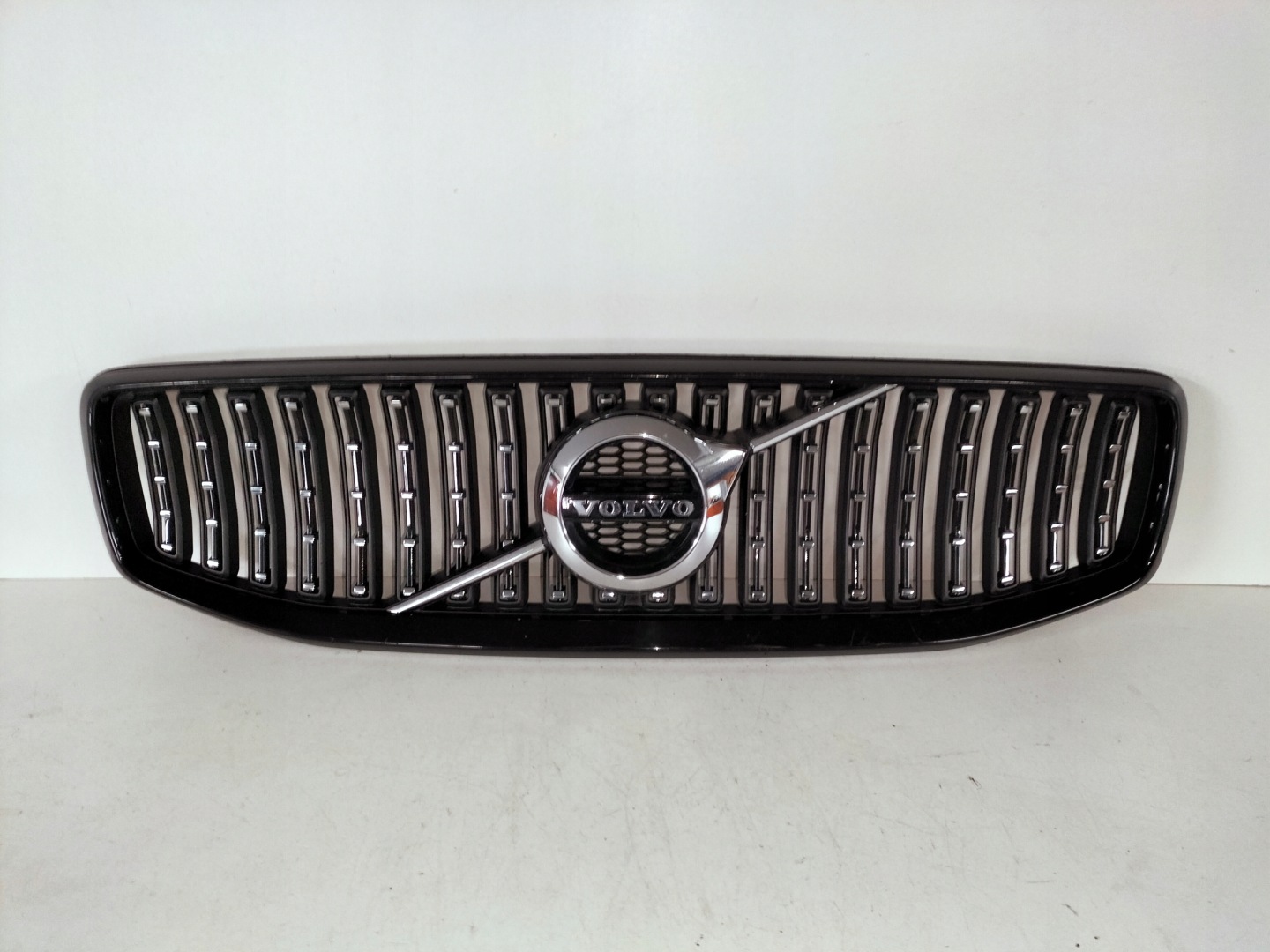 Volvo S60/V60 V60 Kühlergrill FRONTGRILL Kühlergitter 32132230 - Thumbnail 1