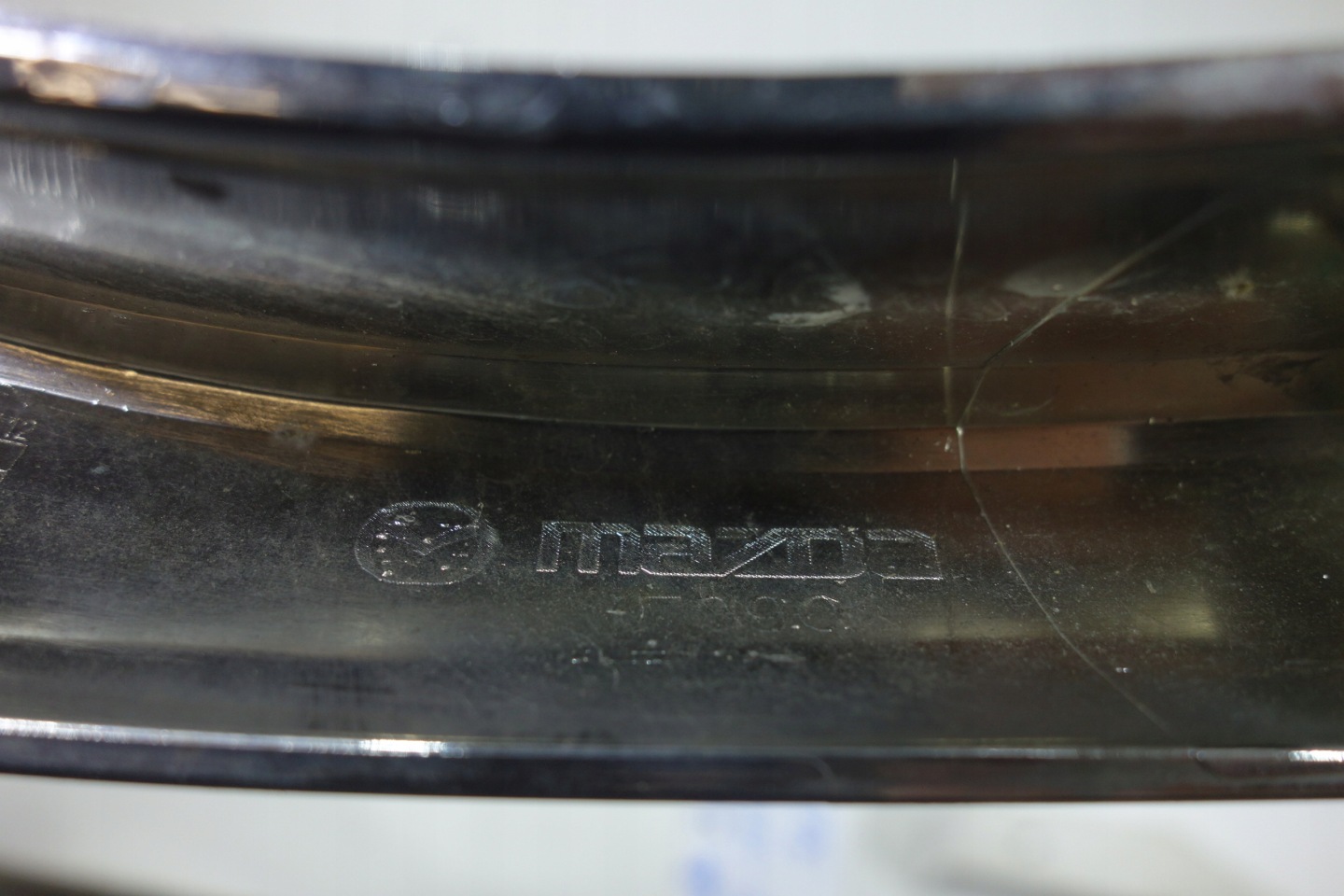 Mazda 3 BP Kühlergrill FRONTGRILL Kühlergitter BANE507K1 - Thumbnail 5