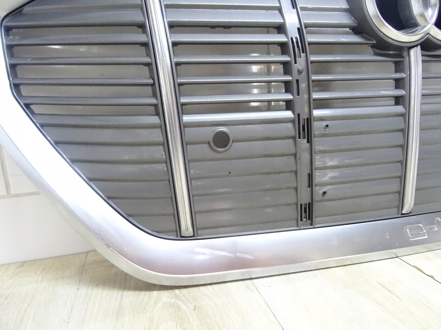 Audi e-tron Kühlergrill FRONTGRILL Kühlergitter 4KE853651 - Thumbnail 6