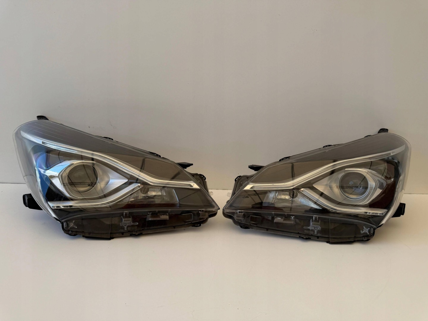 Frontscheinwerfer Toyota Yaris I P1 Facelift LED Links Scheinwerfer Headlight - Thumbnail 1
