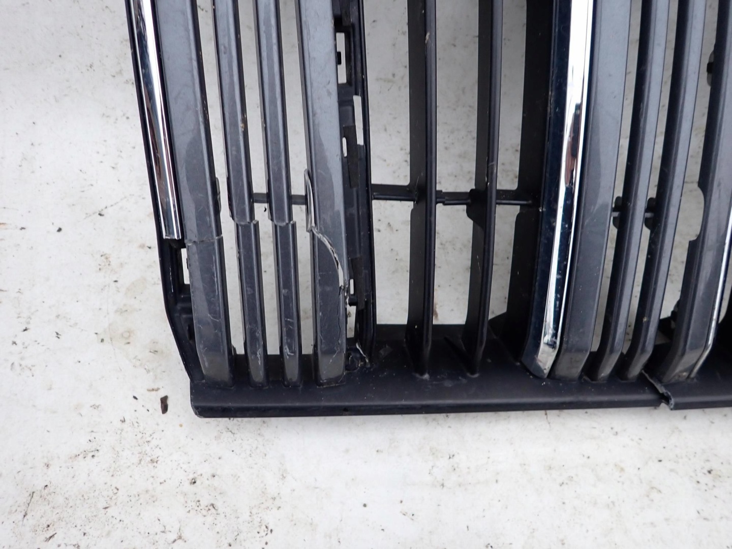 Toyota Land Cruiser J7/J9/J12/J15/J25 J15 Kühlergrill FRONTGRILL 5310160F10 - Thumbnail 4