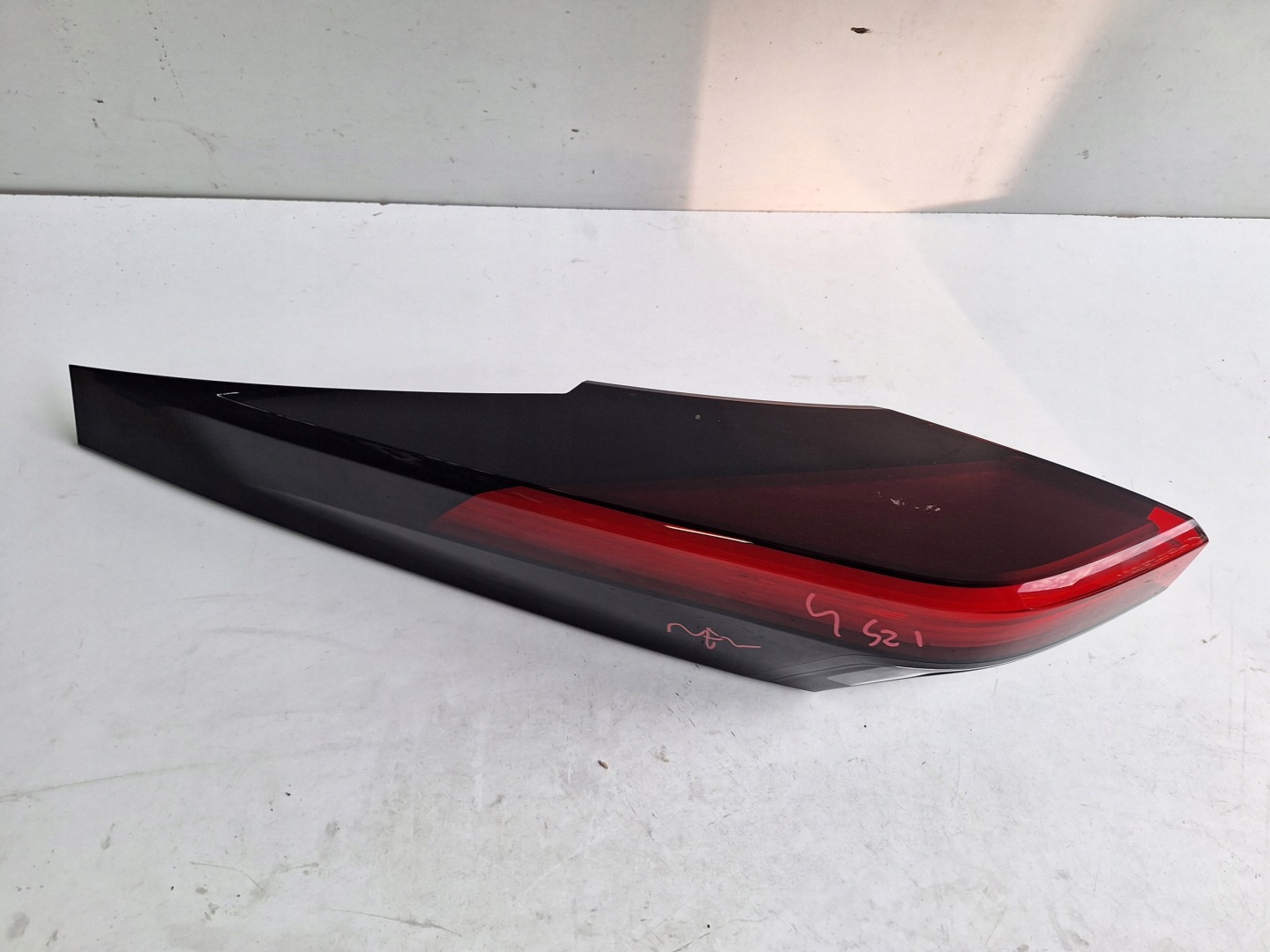 Toyota C-HR X20 Rückleuchte Rearlamp - Thumbnail 2