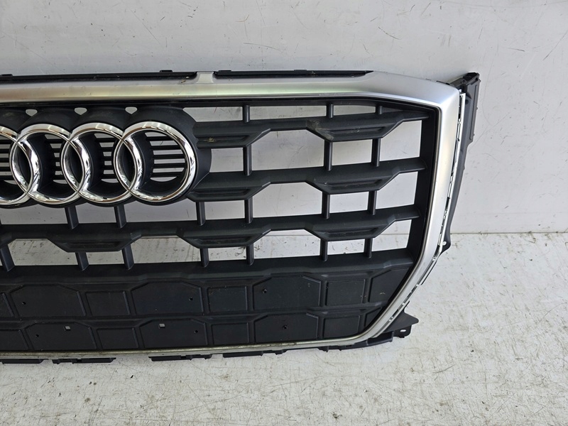 Audi Q2 Kühlergrill FRONTGRILL Kühlergitter - Thumbnail 3