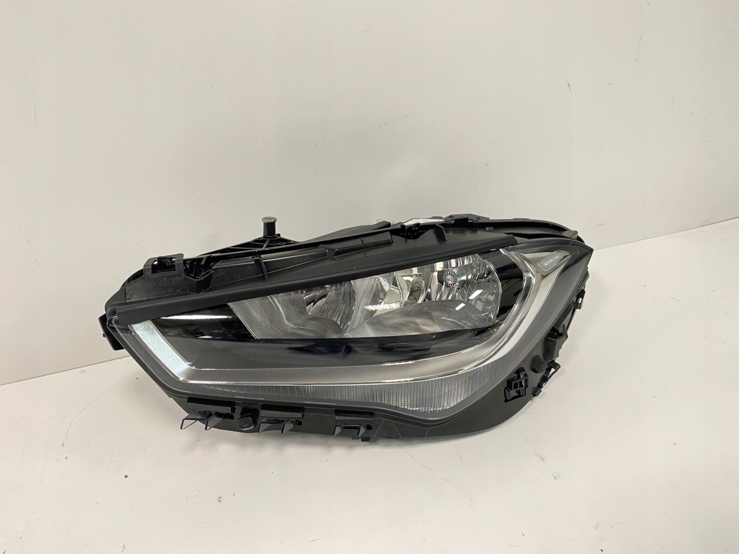 Frontscheinwerfer Mercedes-Benz CLA C118 A1189061900 LED Links Headlight - Thumbnail 1