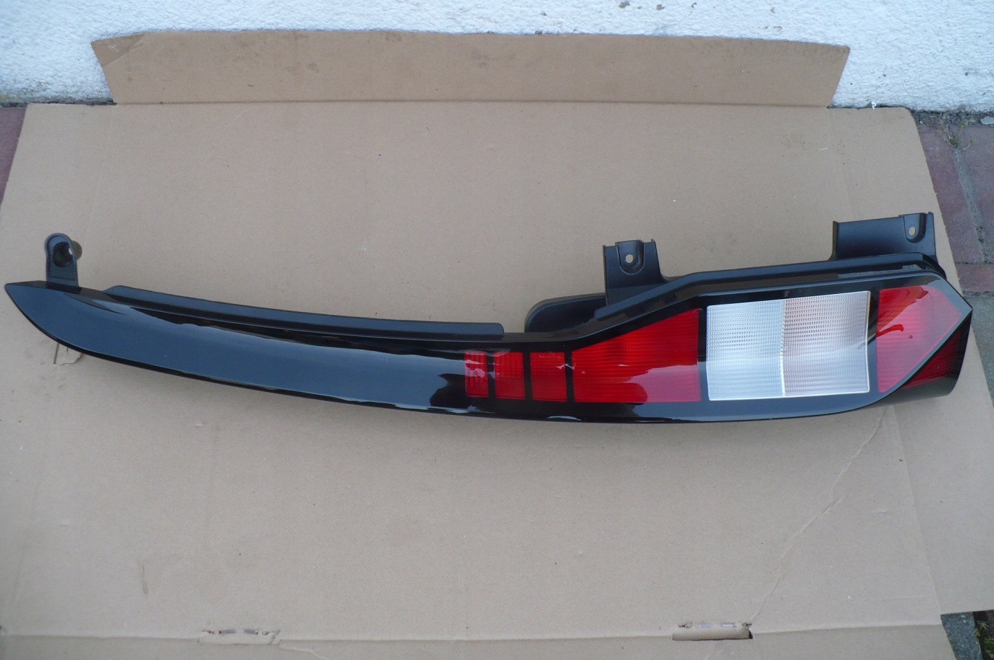 VW Caddy Rückleuchte 2K7945095 Rearlamp - Thumbnail 1