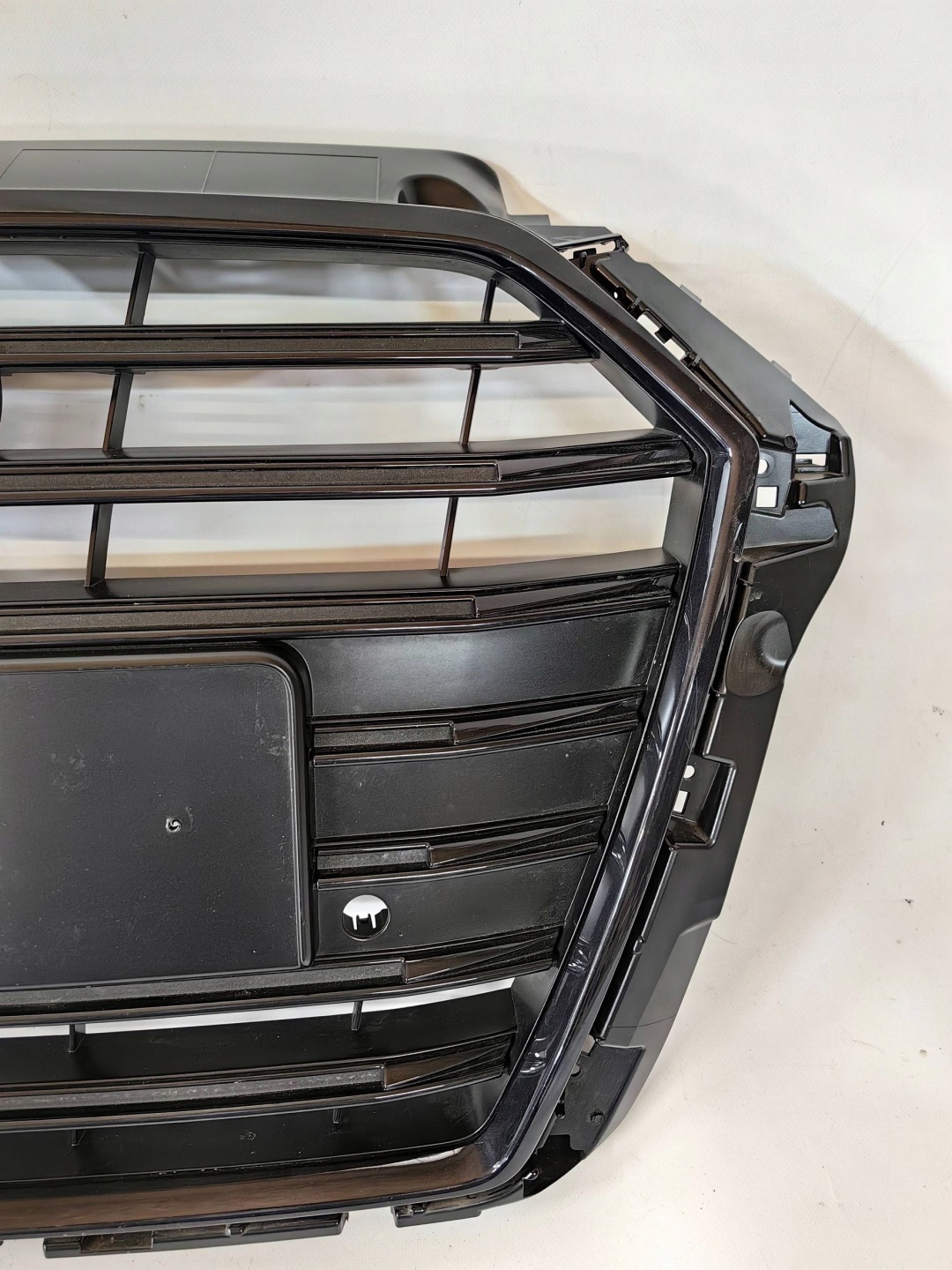 Audi 8V3 Kühlergrill FRONTGRILL Kühlergitter 8V3853651AE - Thumbnail 2
