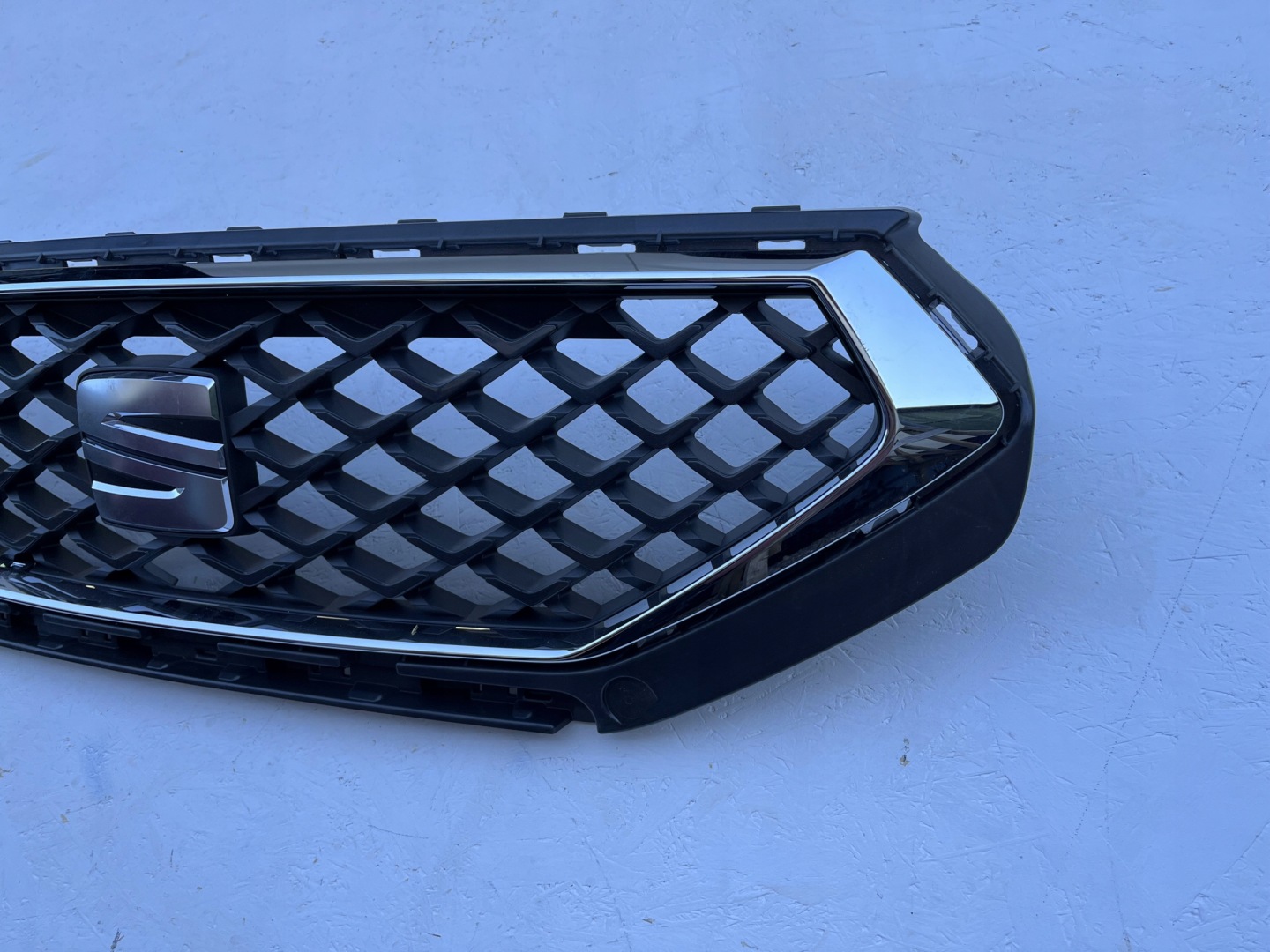 SEAT Tarraco Leon IV 5F Kühlergrill FRONTGRILL Kühlergitter 5FJ853654B - Thumbnail 4
