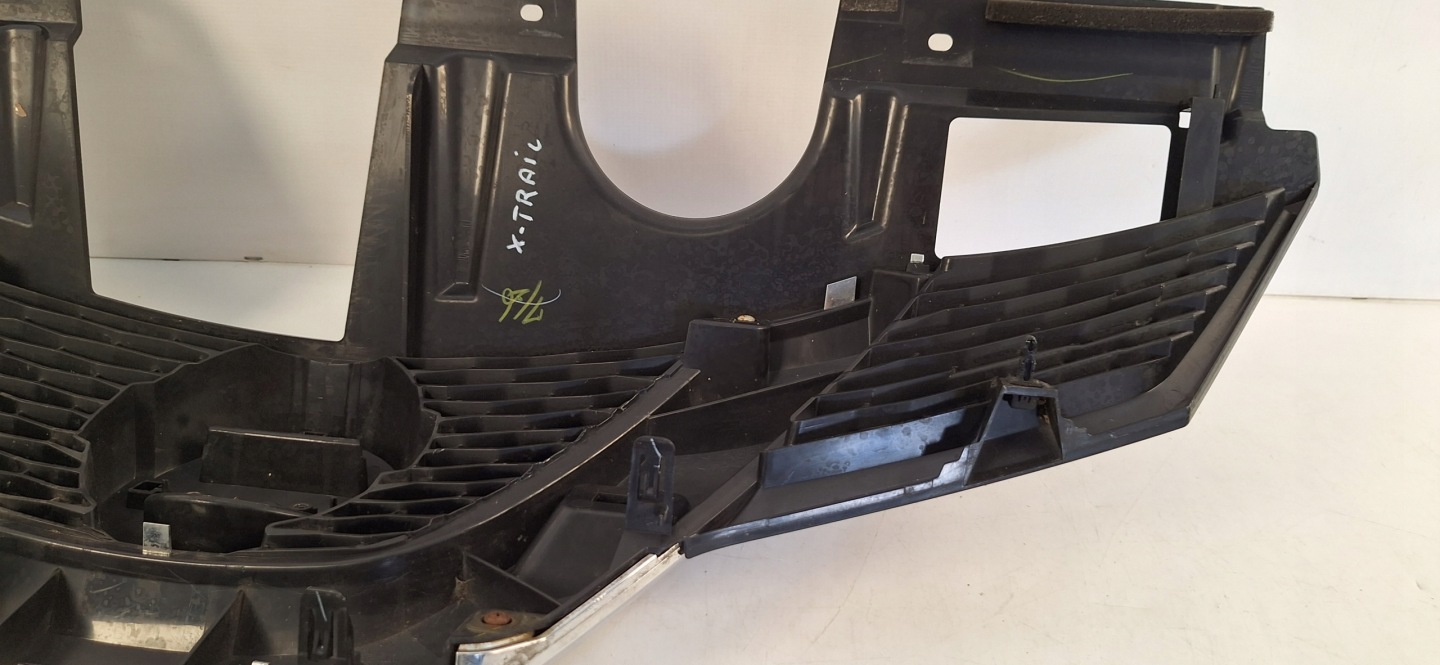 Nissan X-Trail T32 Kühlergrill FRONTGRILL Kühlergitter - Thumbnail 7