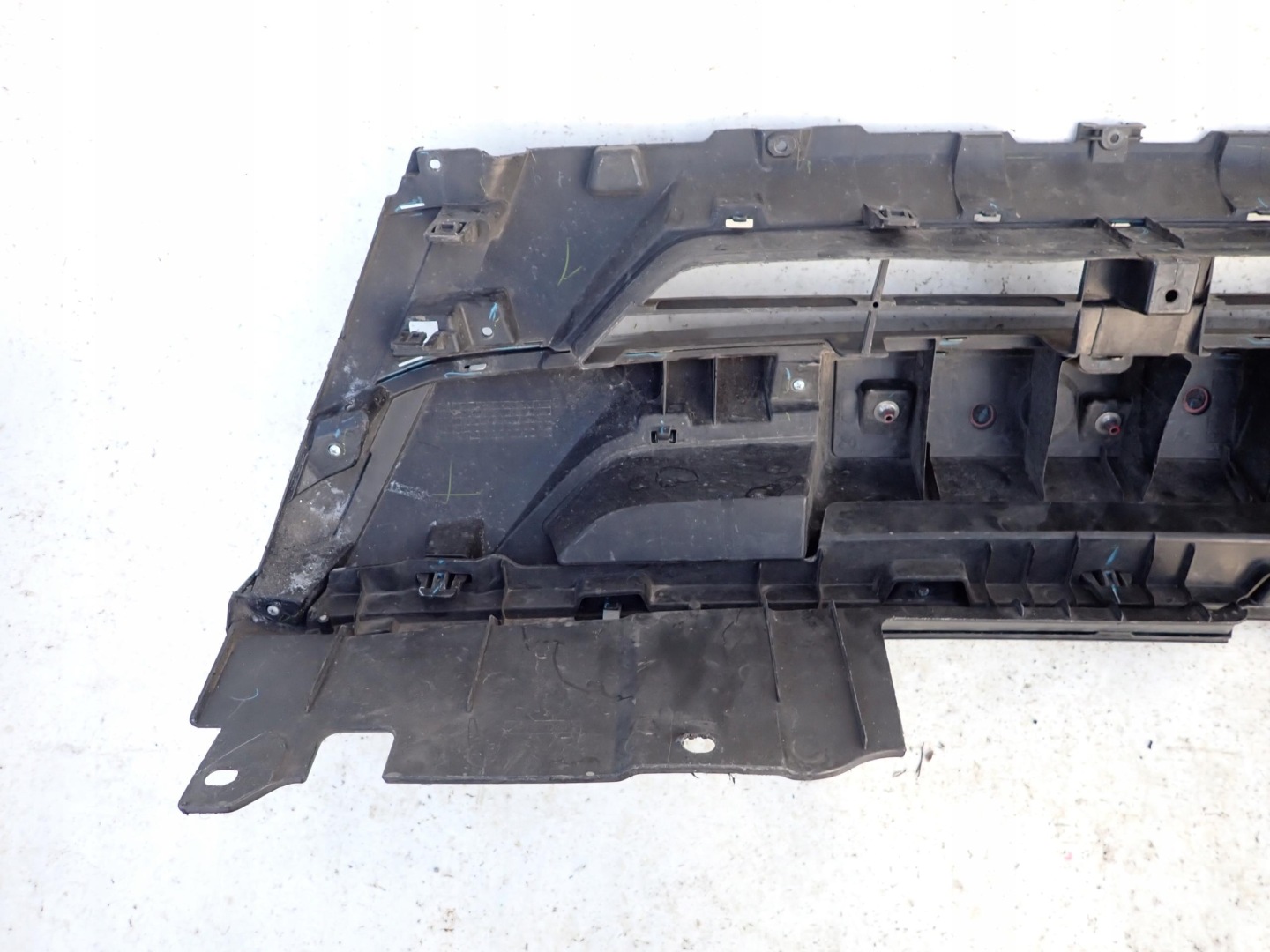 Isuzu D-Max I Kühlergrill FRONTGRILL Kühlergitter - Thumbnail 4