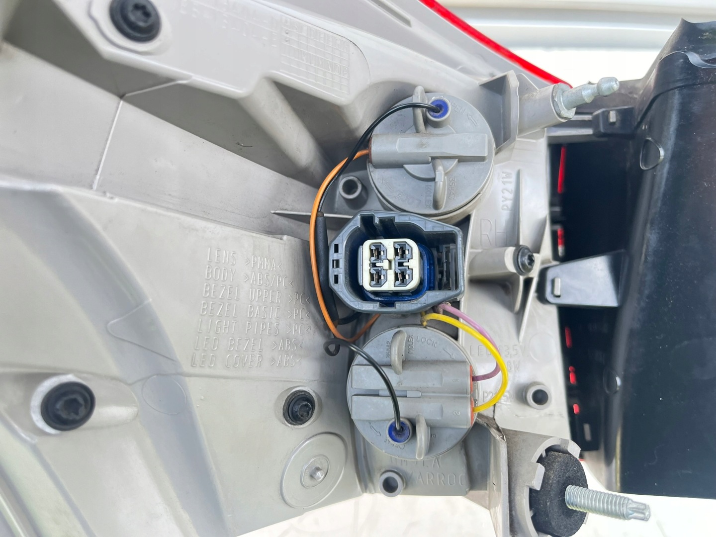 Ford Focus III Mk3 Rückleuchte F1EB13404 Rearlamp - Thumbnail 9