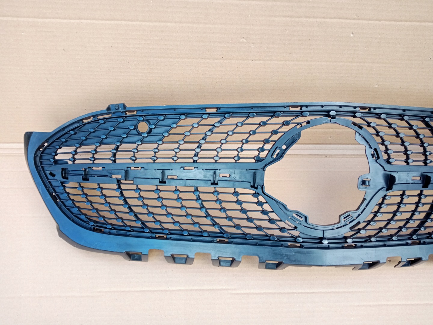 Mercedes-Benz CLA C118 Kühlergrill FRONTGRILL Kühlergitter A1188880200 - Thumbnail 2