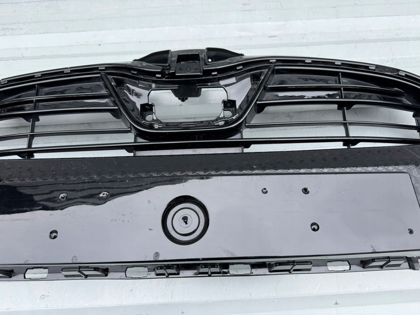Toyota Yaris I P1 Kühlergrill FRONTGRILL Kühlergitter - Thumbnail 6