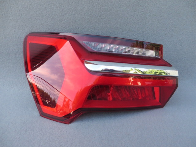 Audi A6 Rückleuchte 4K5945069 Rearlamp - Thumbnail 1