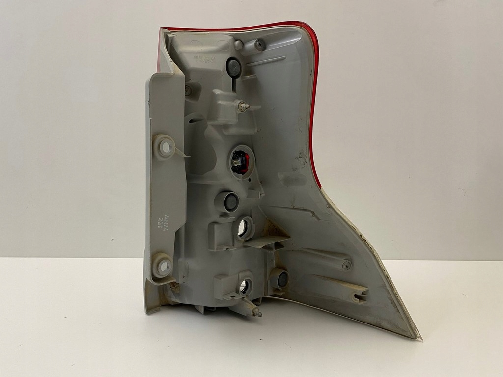 Toyota Land Cruiser J8/J10/J20 J8 Rückleuchte Rearlamp - Thumbnail 5