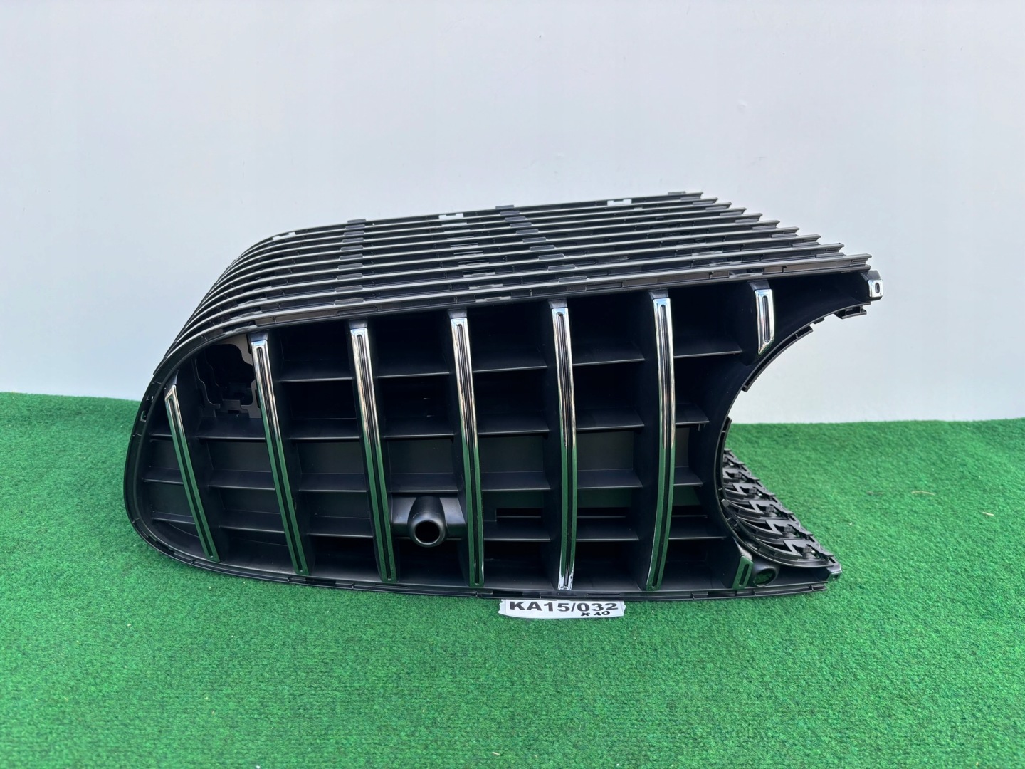 Mercedes-Benz AMG GT W192 Kühlergrill FRONTGRILL Kühlergitter A1908855002 - Thumbnail 1