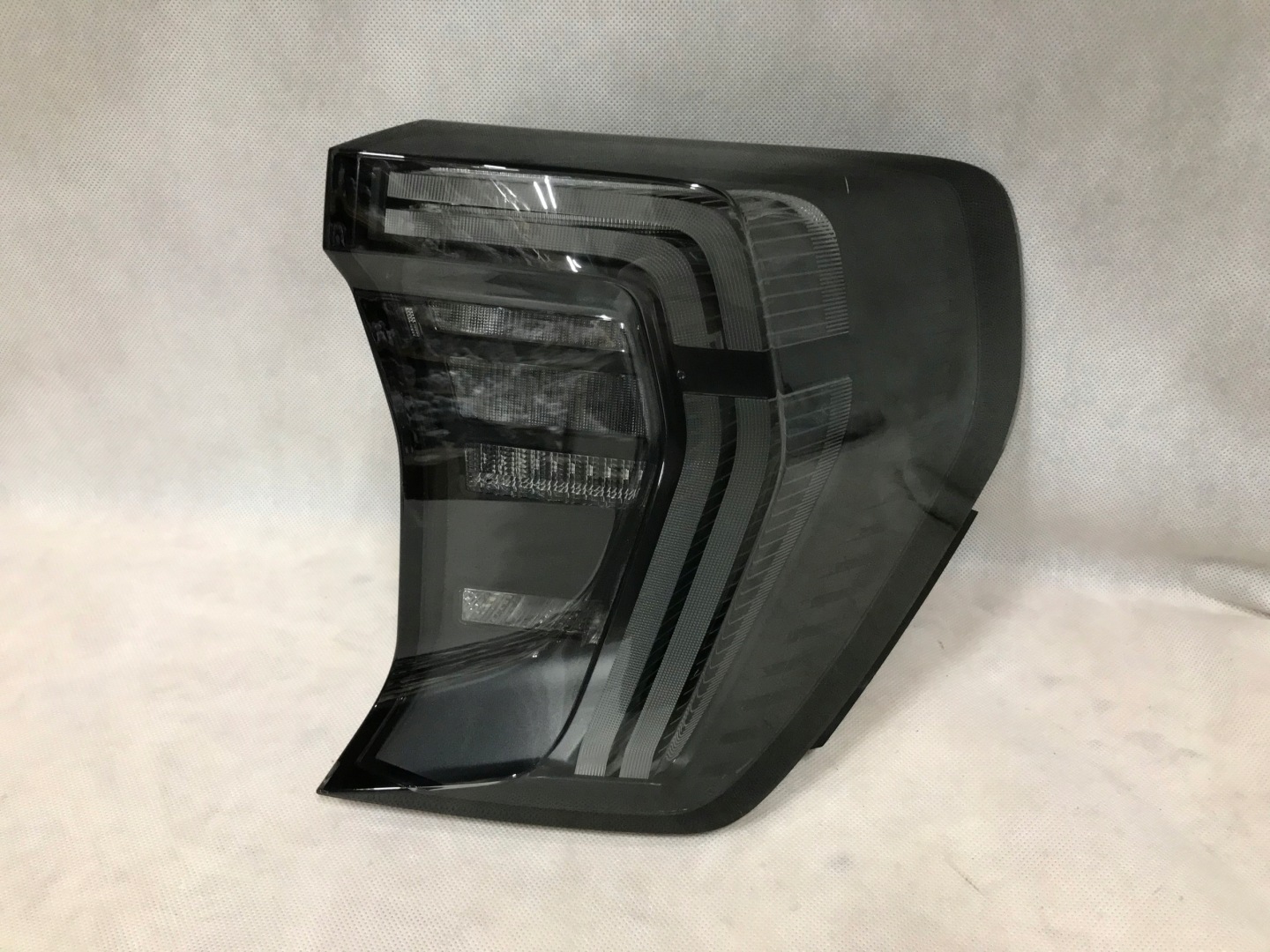 Ford Explorer Rückleuchte R2KB13404BCR2 Rearlamp - Thumbnail 1