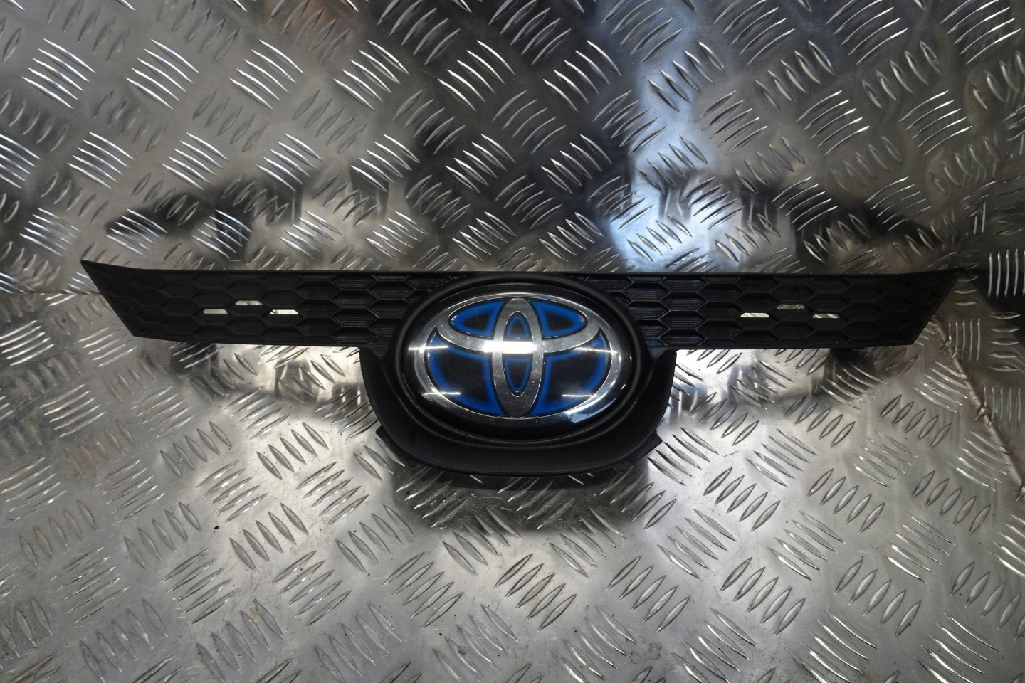 Toyota Corolla E210 Kühlergrill FRONTGRILL Kühlergitter 7502124TOYO - Thumbnail 1