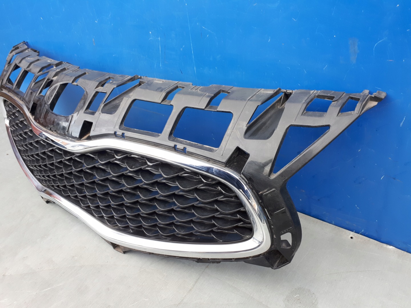 Kia Carens BK Kühlergrill FRONTGRILL Kühlergitter - Thumbnail 3