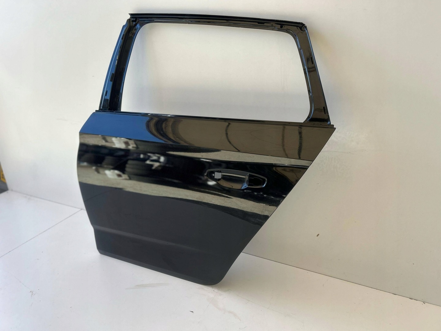 Skoda Scala NW Tür Hinten Links Door Porta Porte - Thumbnail 4