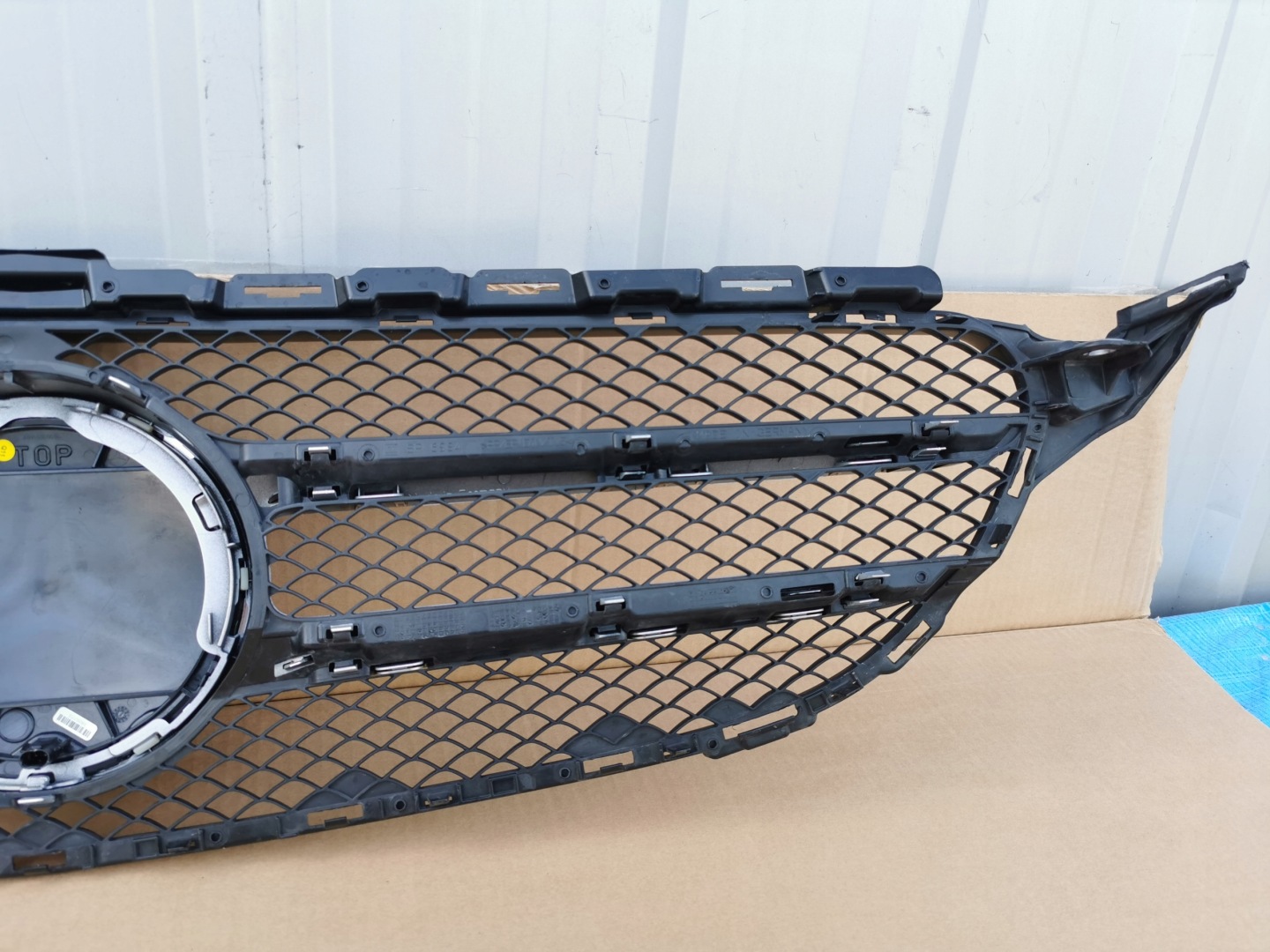 Mercedes-Benz C-Klasse W205 Kühlergrill FRONTGRILL Kühlergitter A0008880000 - Thumbnail 10