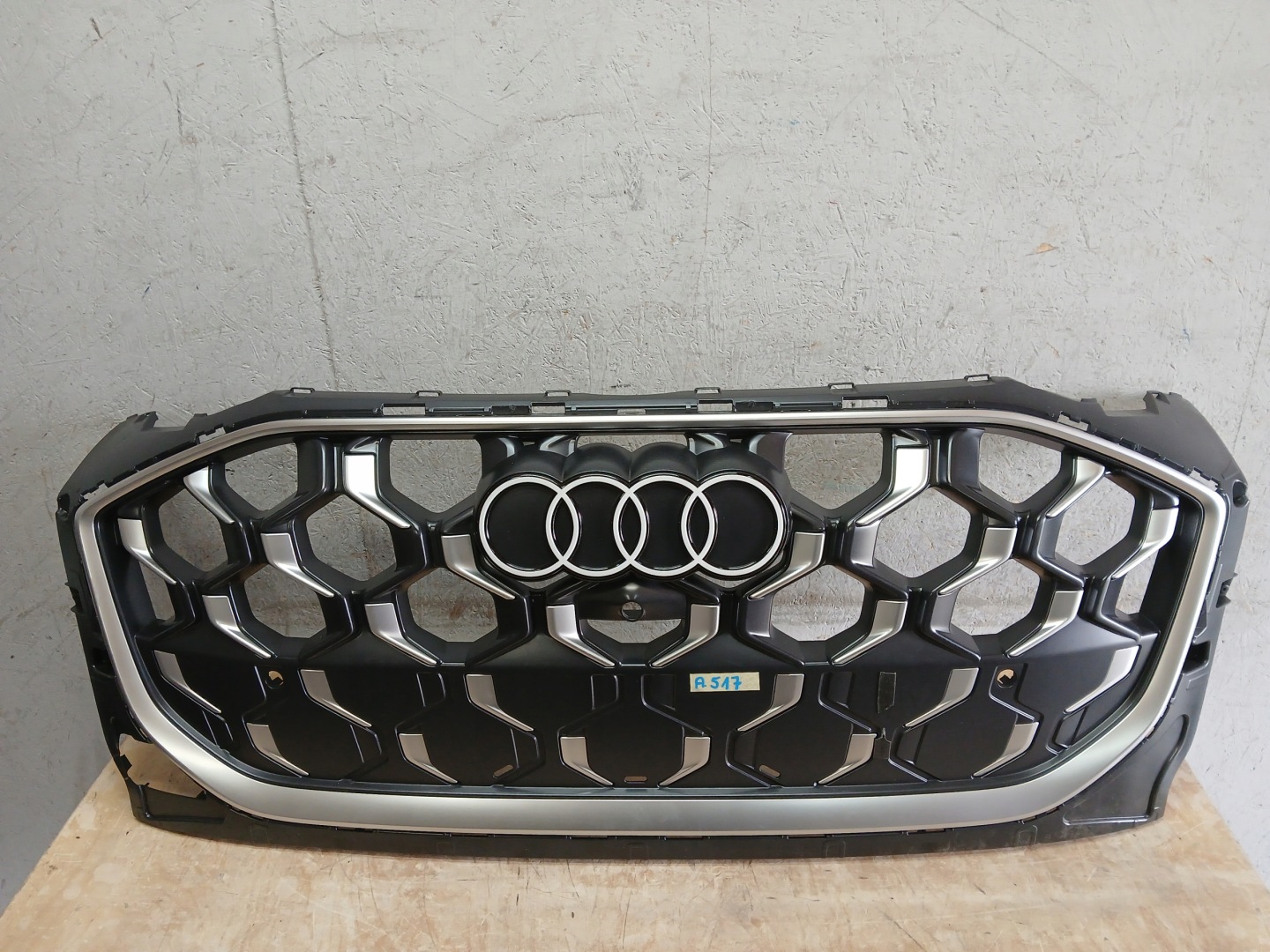 Audi Q5 Kühlergrill FRONTGRILL Kühlergitter 5MA853653C - Thumbnail 1