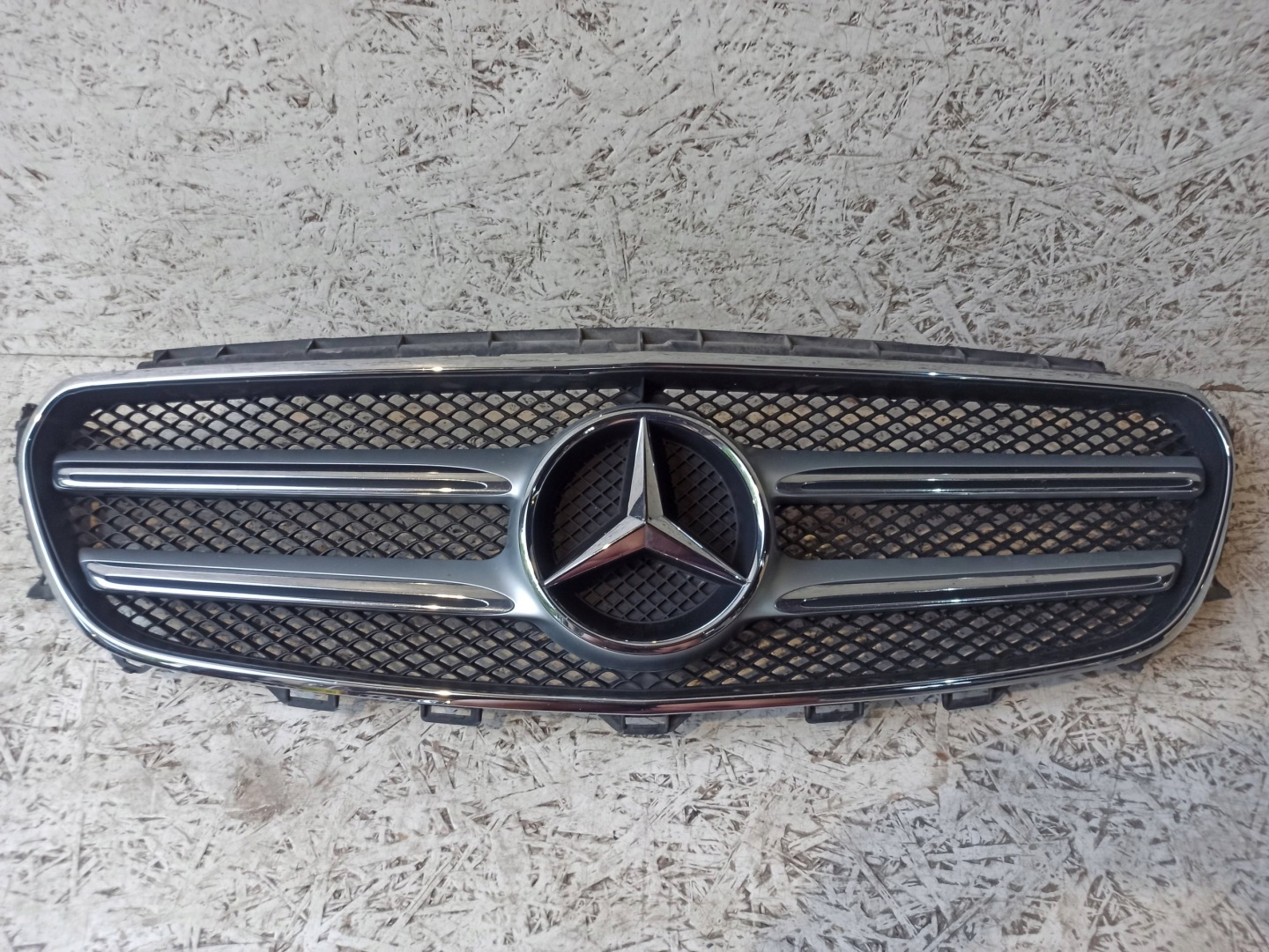 Mercedes-Benz E-Klasse W213 Kühlergrill FRONTGRILL Kühlergitter A2138880123 - Thumbnail 1