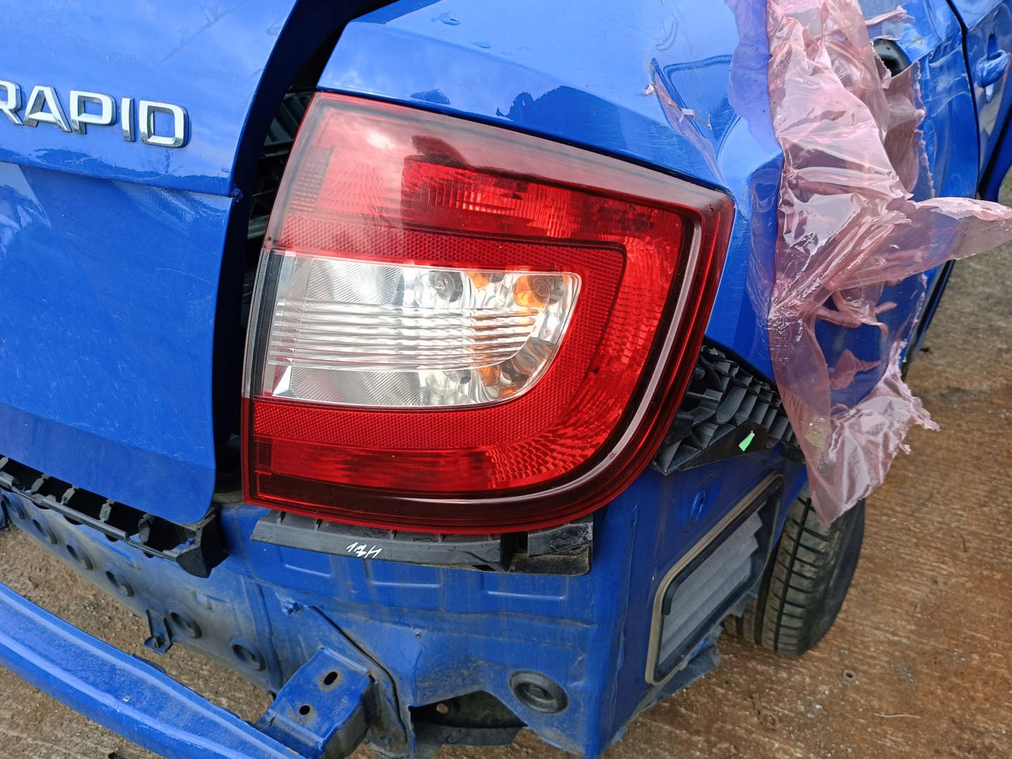 Skoda Rapid NH Rückleuchte Rearlamp - Thumbnail 1