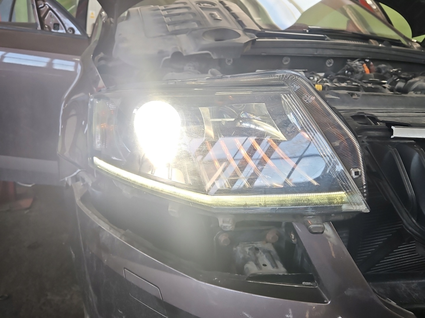 Frontscheinwerfer Skoda Octavia 1U 5E1941018B LED Rechts Scheinwerfer Headlight - Thumbnail 1