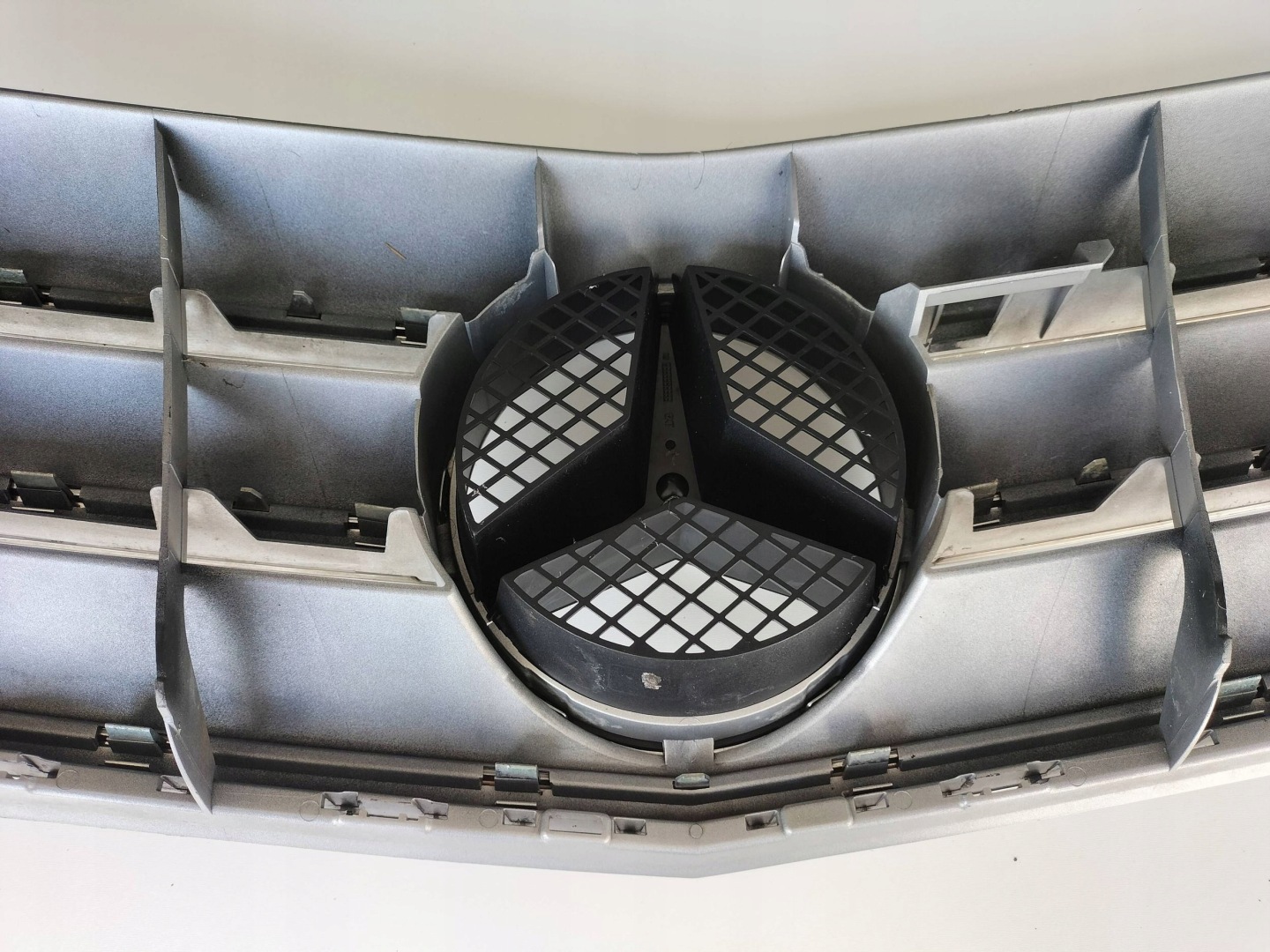 Mercedes-Benz E-Klasse W207 Kühlergrill FRONTGRILL Kühlergitter A2078880260 - Thumbnail 11
