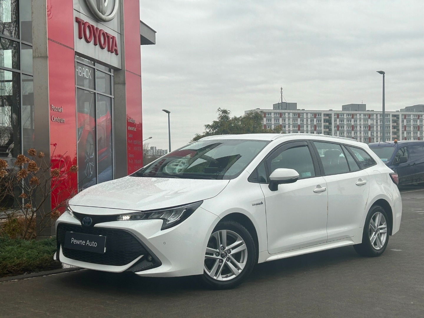 Toyota Corolla XII TS Kombi 1.8 Hybrid 122KM 2019